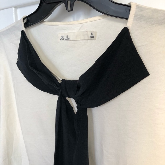 Anthropologie cream tee with silk bow - s - Picture 2 of 7